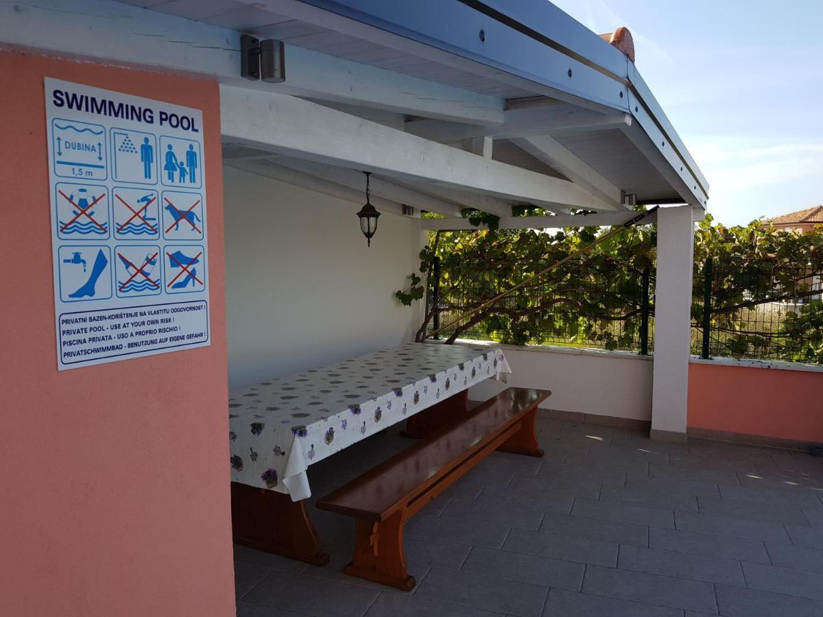 Ferienhaus Bucic Buje Exterior photo